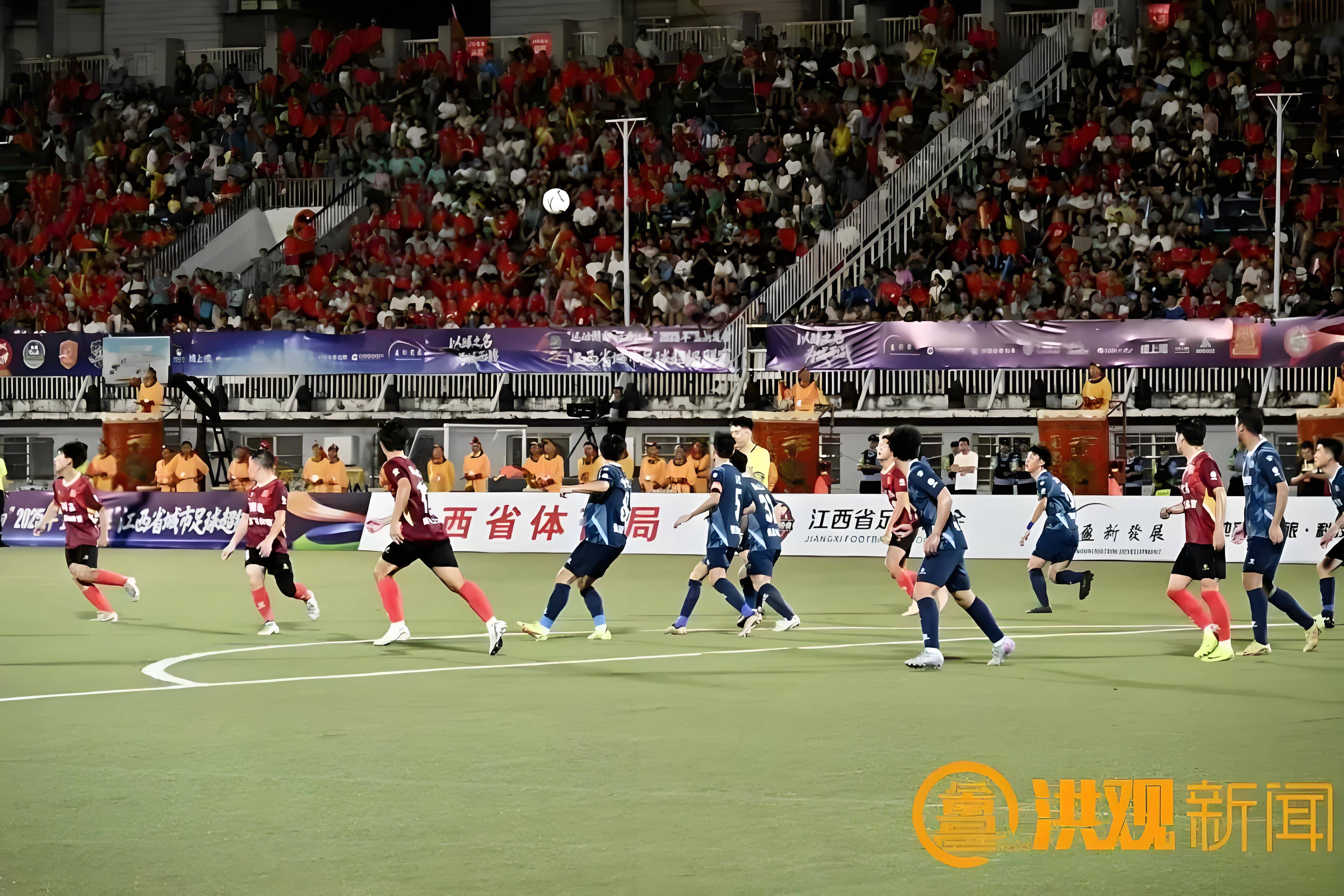 足球场上的精彩瞬间,球迷欢呼声不绝于耳的简单介绍 足球场上的精彩瞬间,球迷欢呼声不绝于耳的简单介绍