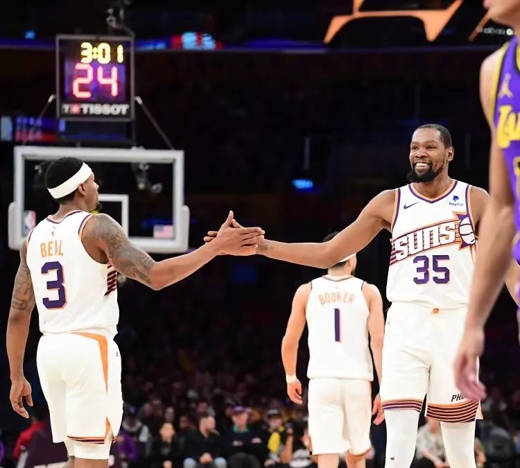 包含比尔砍下三双,带球队取得胜利的词条 包含比尔砍下三双,带球队取得胜利的词条