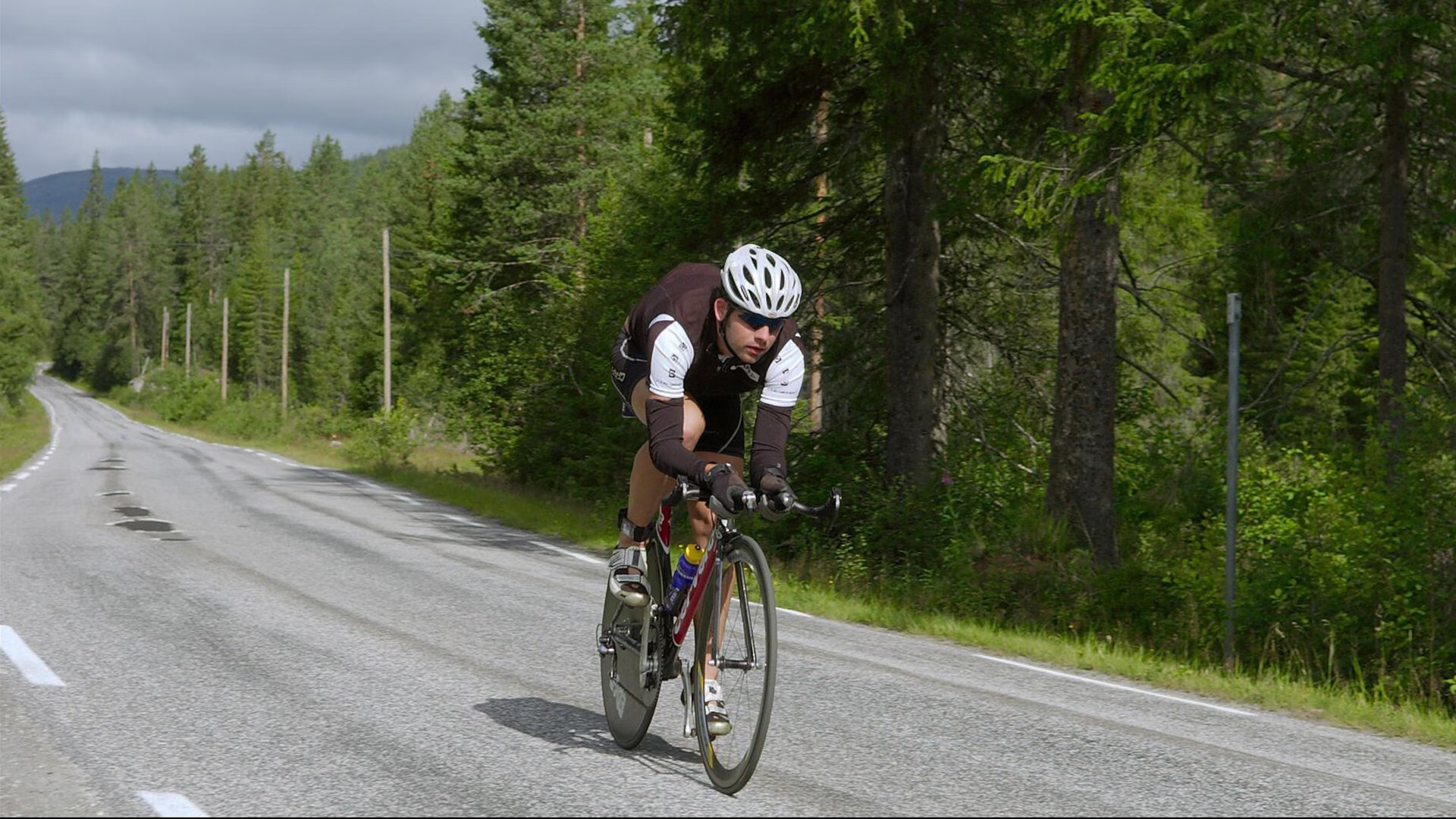 快船收割掘金，切特关键战不手软，新星崛起与战术博弈