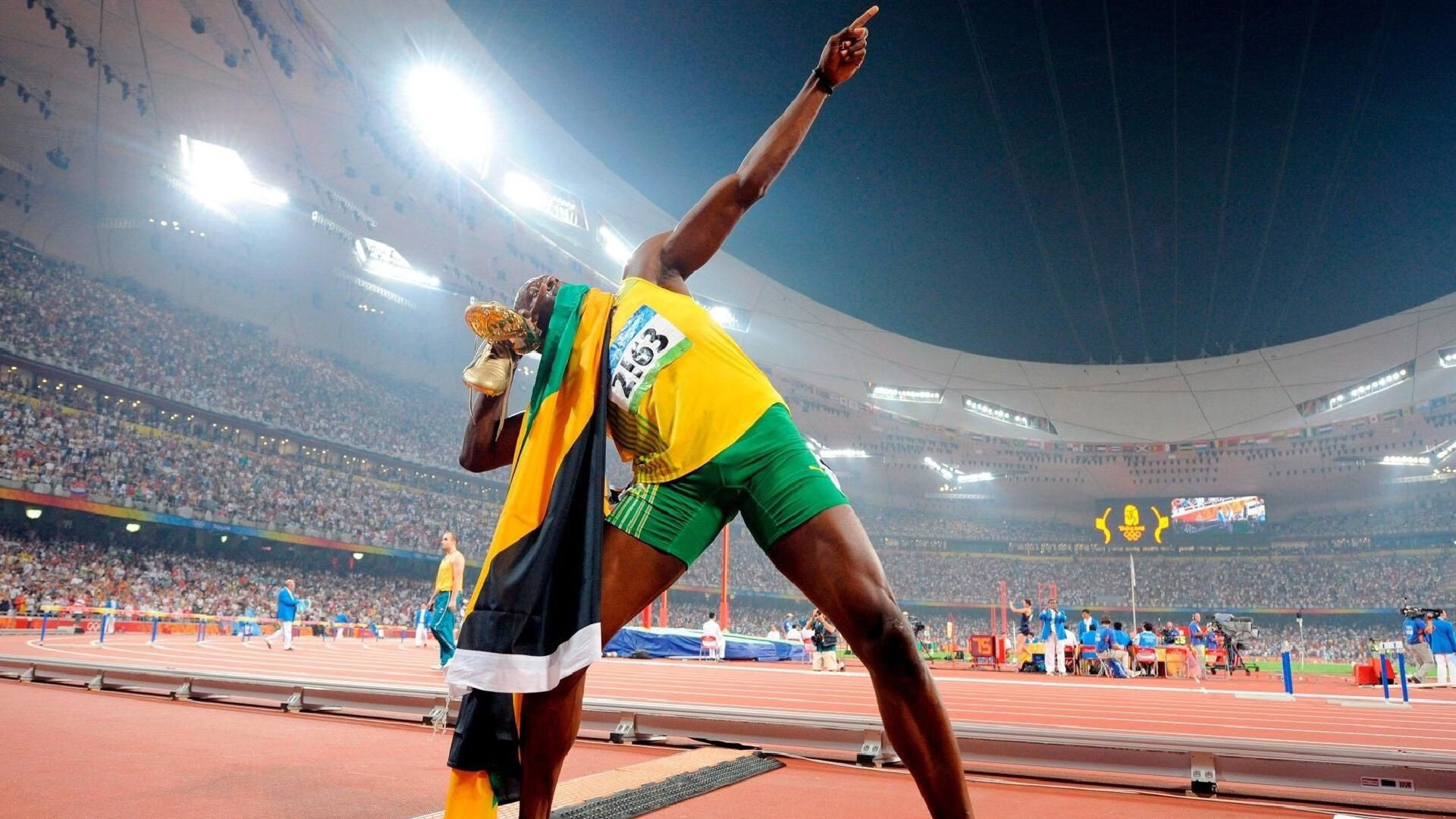 卡瓦哈尔的指挥家之夜，美加墨世界杯上的节奏掌控艺术