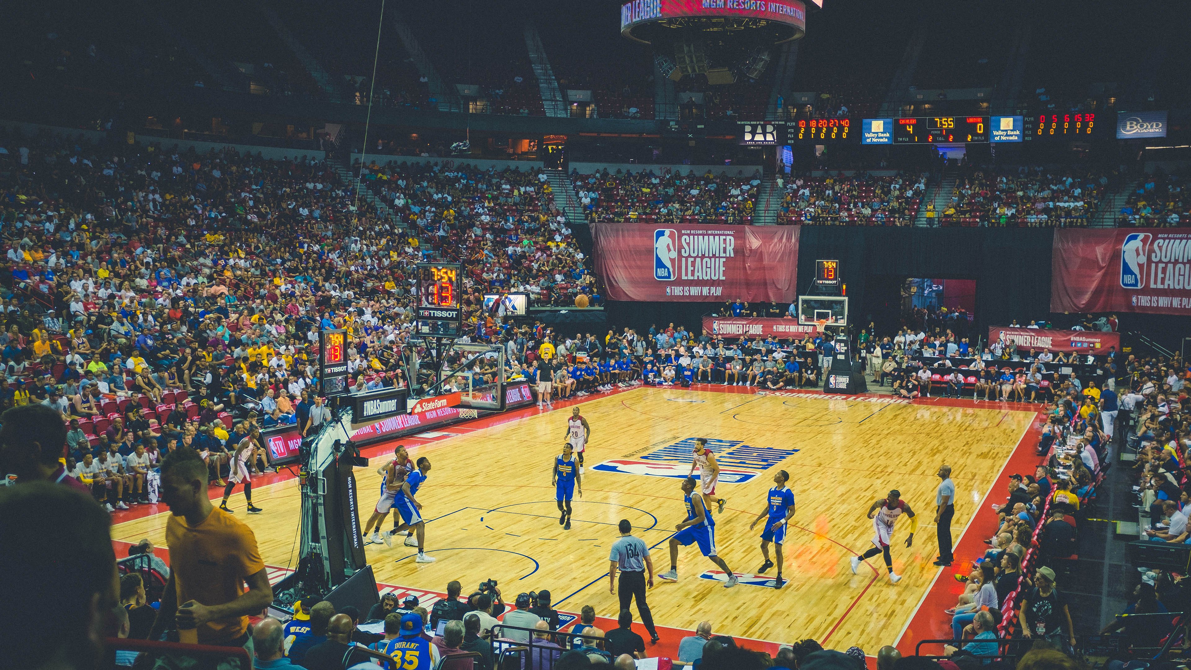 许昕点燃赛场，韩国队鏖战奥地利，一场定义乒乓球精神的较量